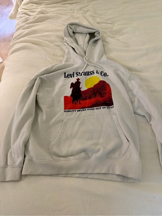 Levi's Other - Levi’s Western Cowboy Graphic Pullover Hoodie Cream